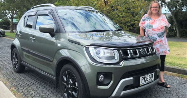 Debbie & Geoff Anderson and their Ignis
